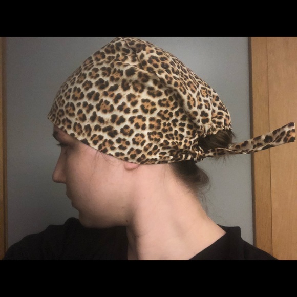 Blue camo glitter print surgical cap - Picture 6 of 6